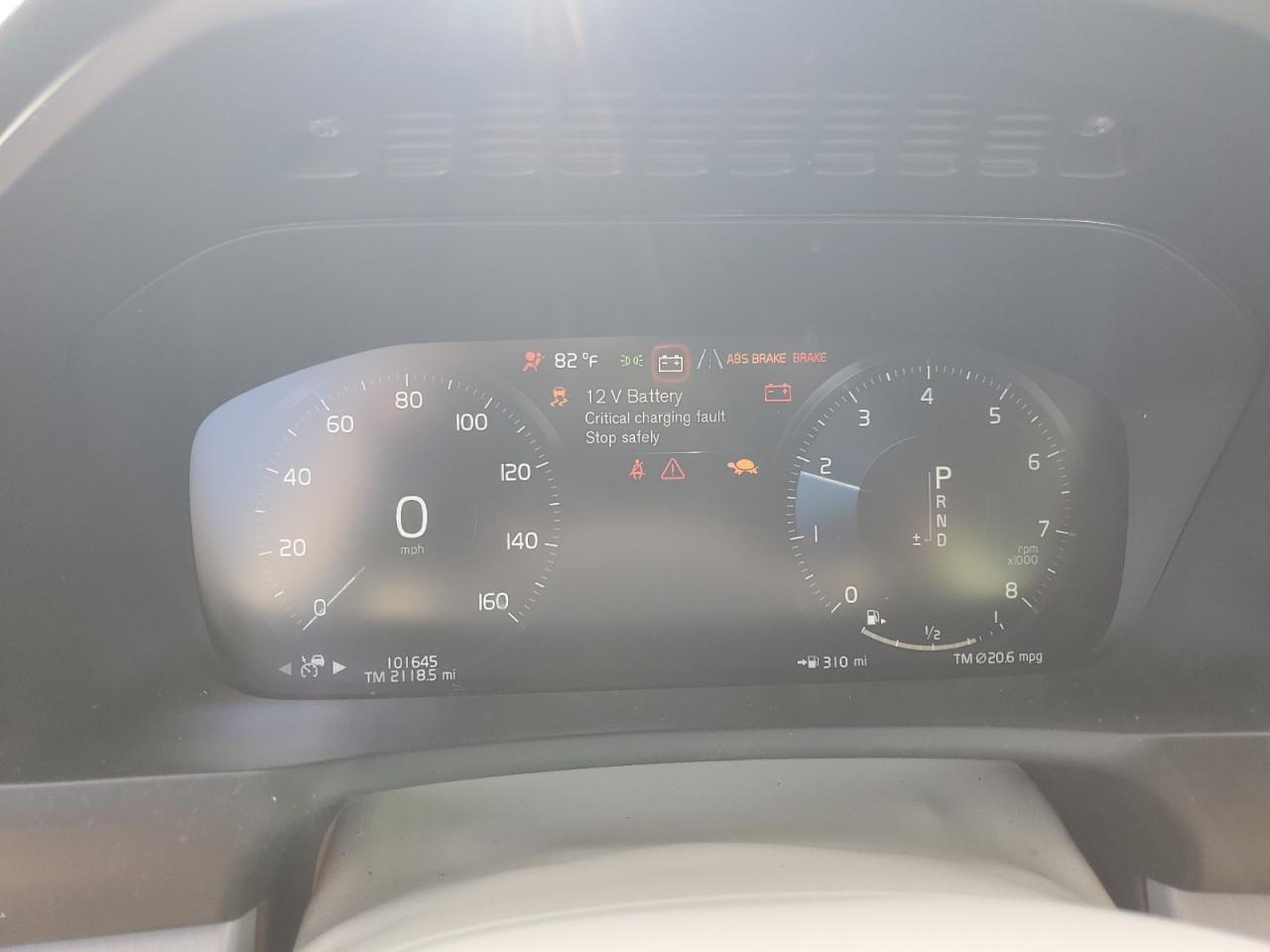 2021 Volvo Xc90 T5 Momentum VIN: YV4102PK4M1692462 Lot: 70720755