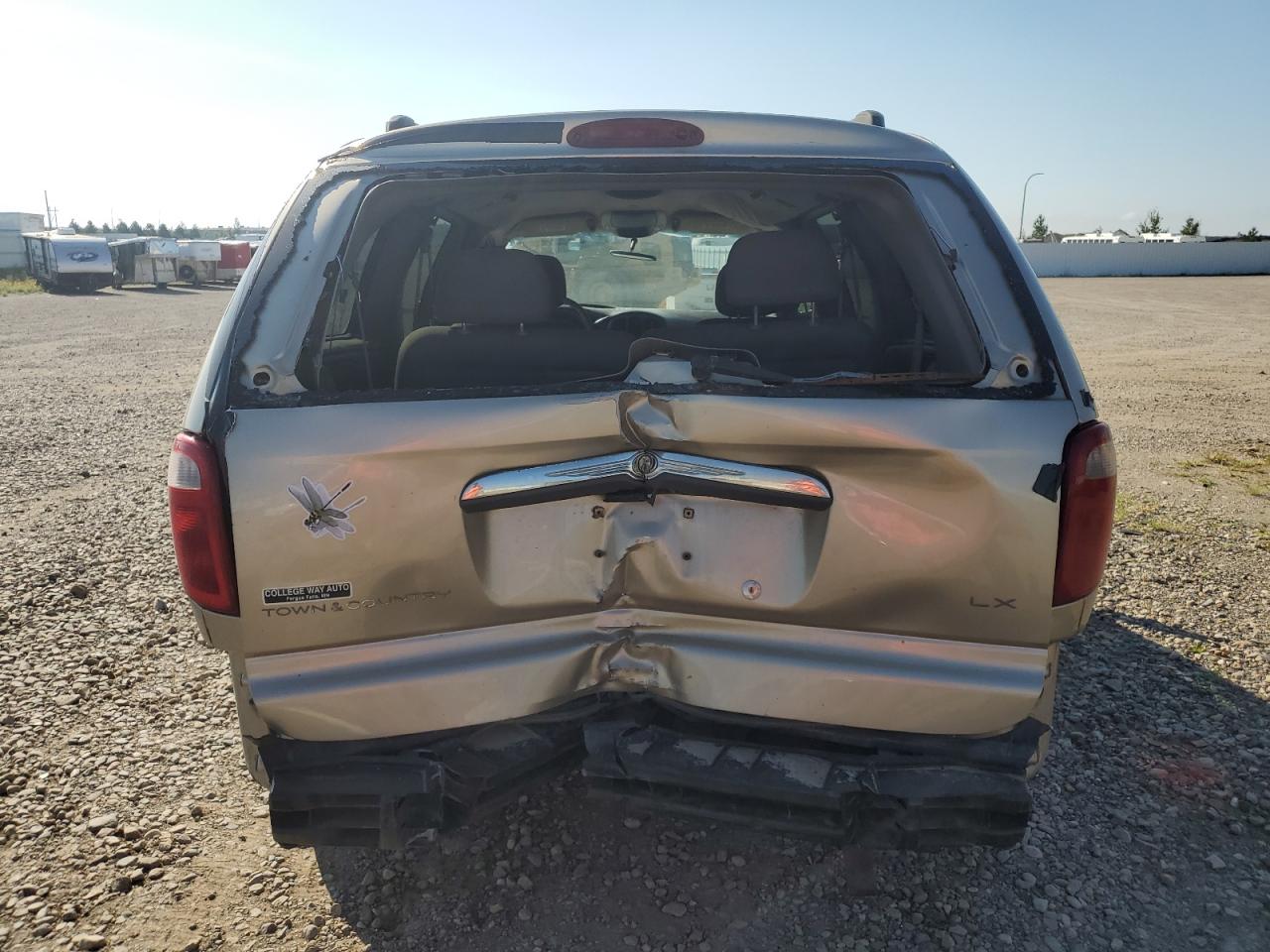 2002 Chrysler Town & Country Lx VIN: 2C4GP44362R793349 Lot: 69251645