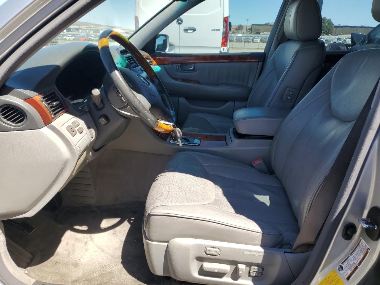 2004 Lexus Ls 430 VIN: JTHBN36F240163552 Lot: 69276105