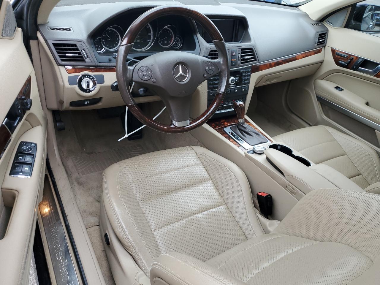 2010 Mercedes-Benz E 550 VIN: WDDKJ7CB3AF004835 Lot: 70226575