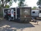 2016 ICE CASTLE 17FT   for sale at Copart MN - MINNEAPOLIS NORTH