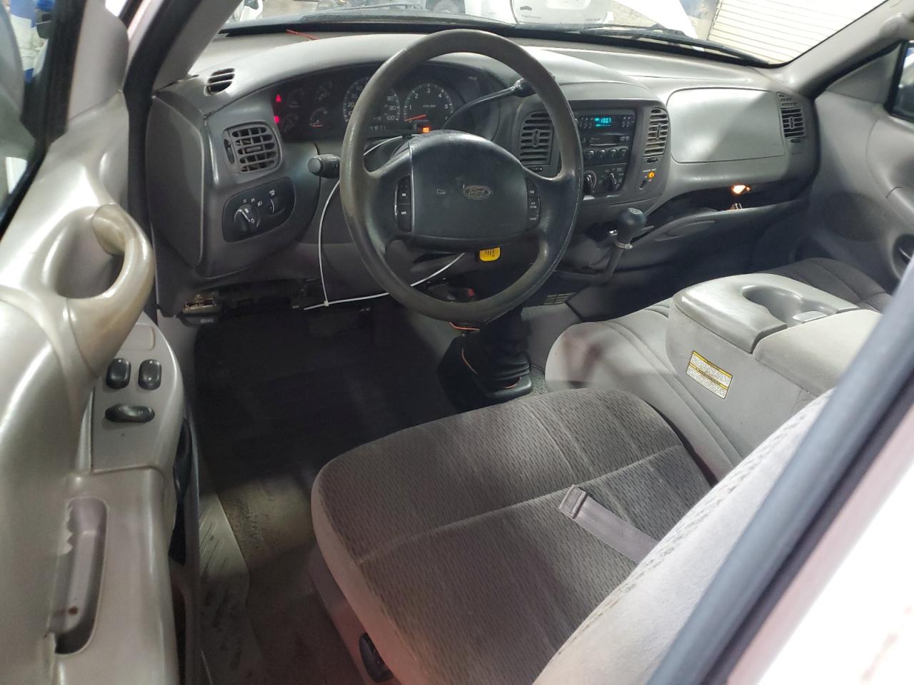 1998 Ford F150 VIN: 1FTZX18WXWKA31593 Lot: 70848065