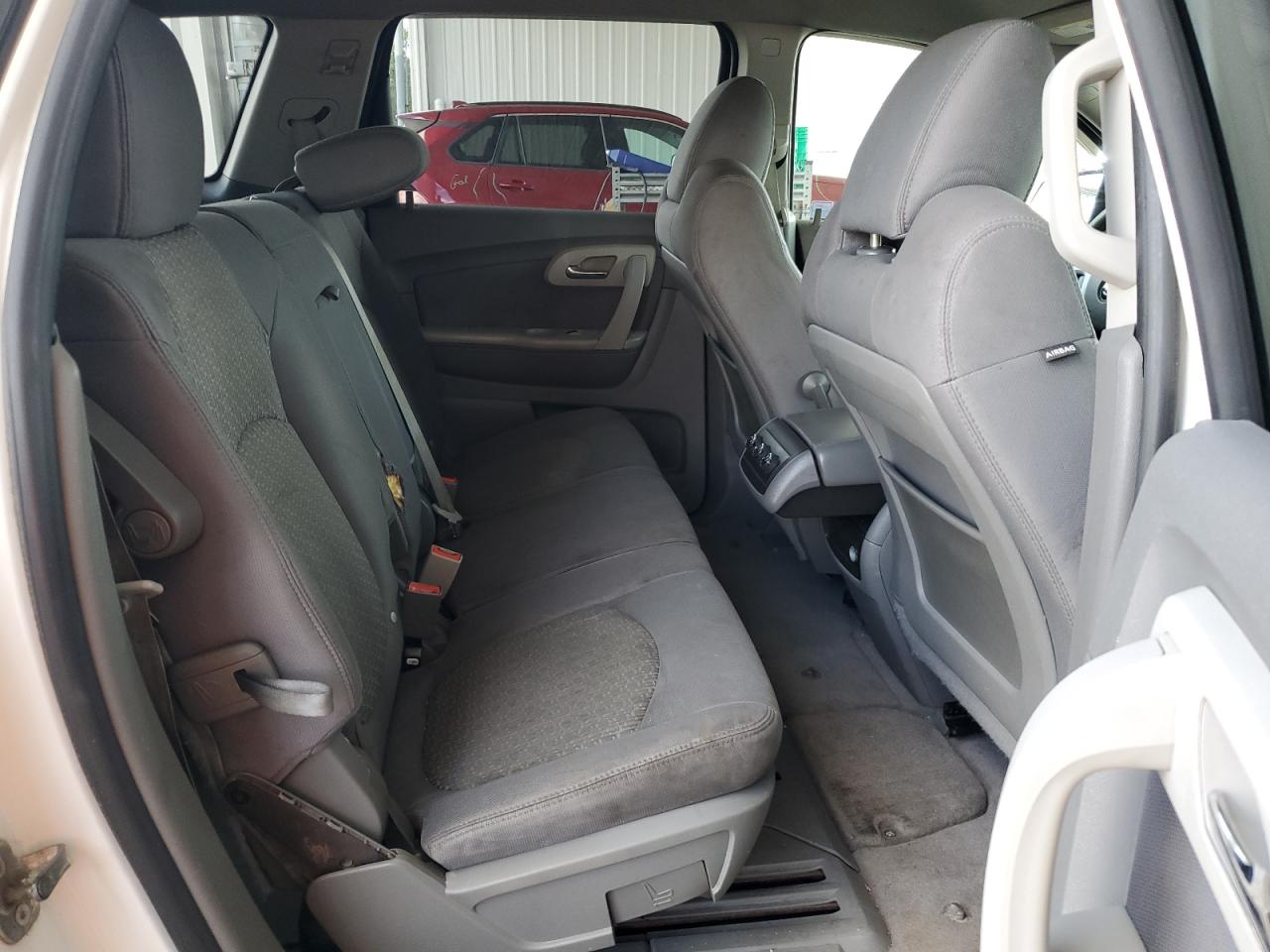 2011 Chevrolet Traverse Ls VIN: 1GNKVEED4BJ259906 Lot: 70394855