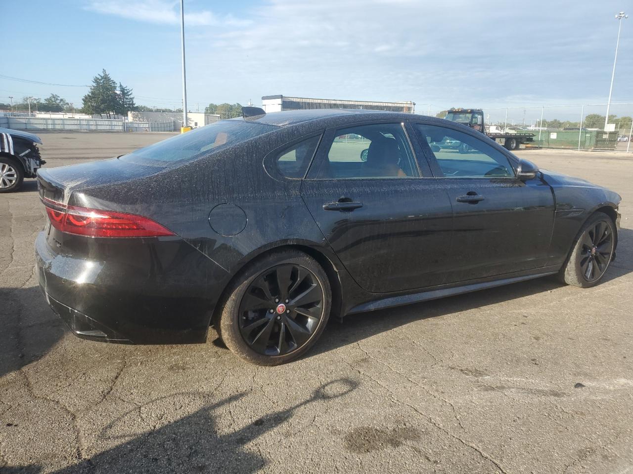 2022 Jaguar Xf R-Dynamic Se black null gas SAJBL4GX0NCY91568 photo #4