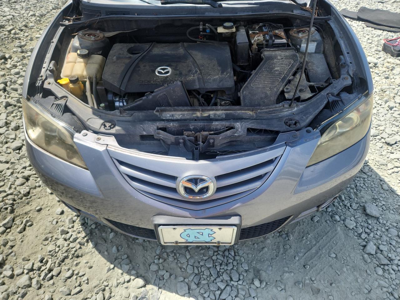 2004 Mazda 3 S VIN: JM1BK123641129926 Lot: 70469685