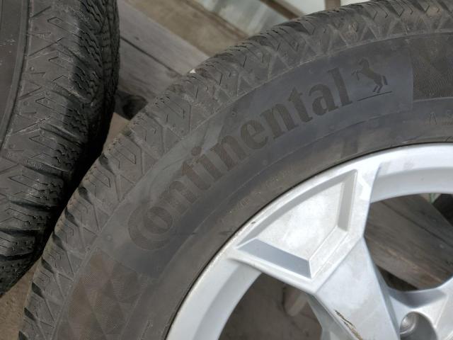 4 TIRES