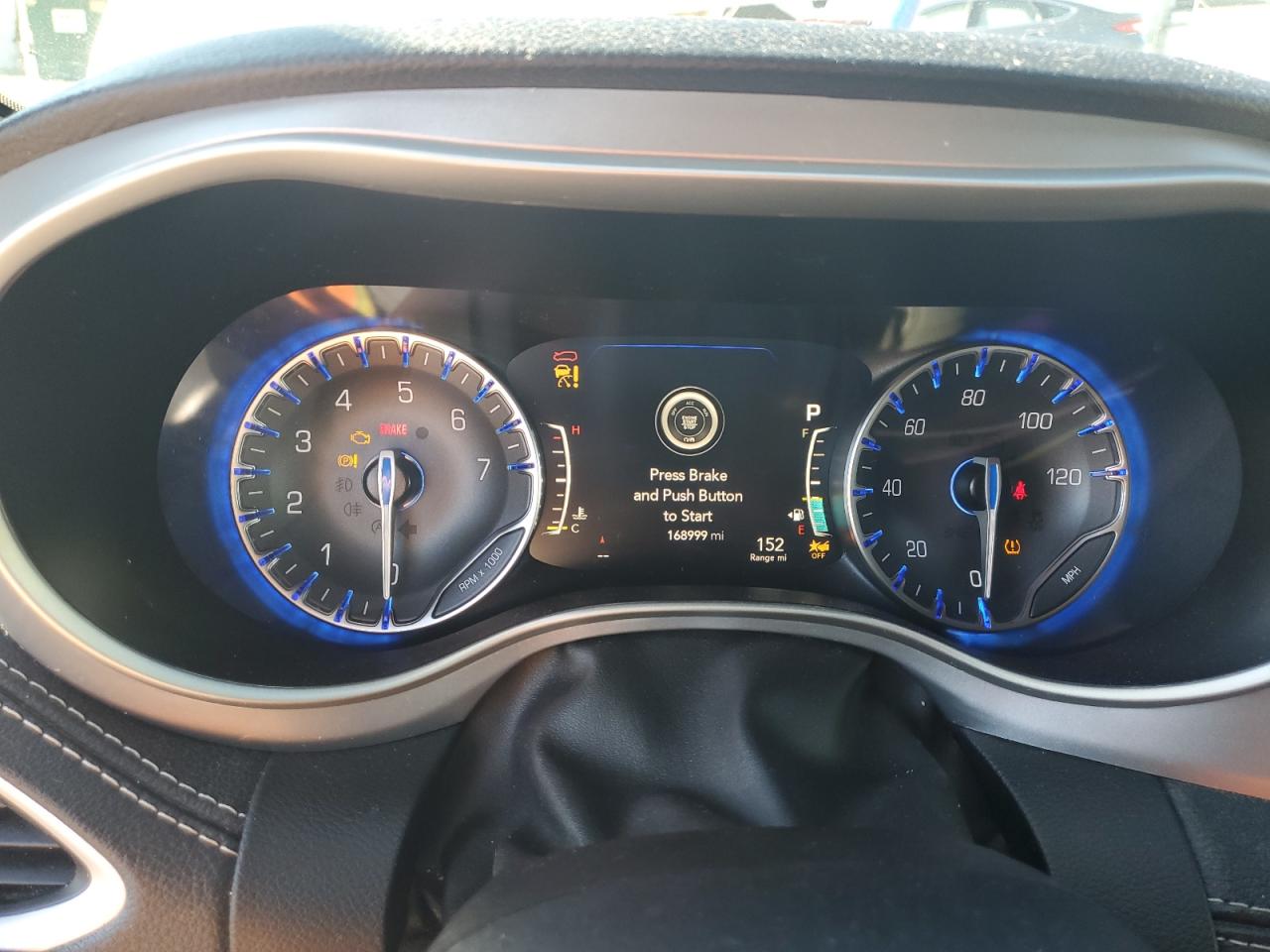 2023 Chrysler Pacifica Touring VIN: 2C4RC1FG2PR555427 Lot: 70376465