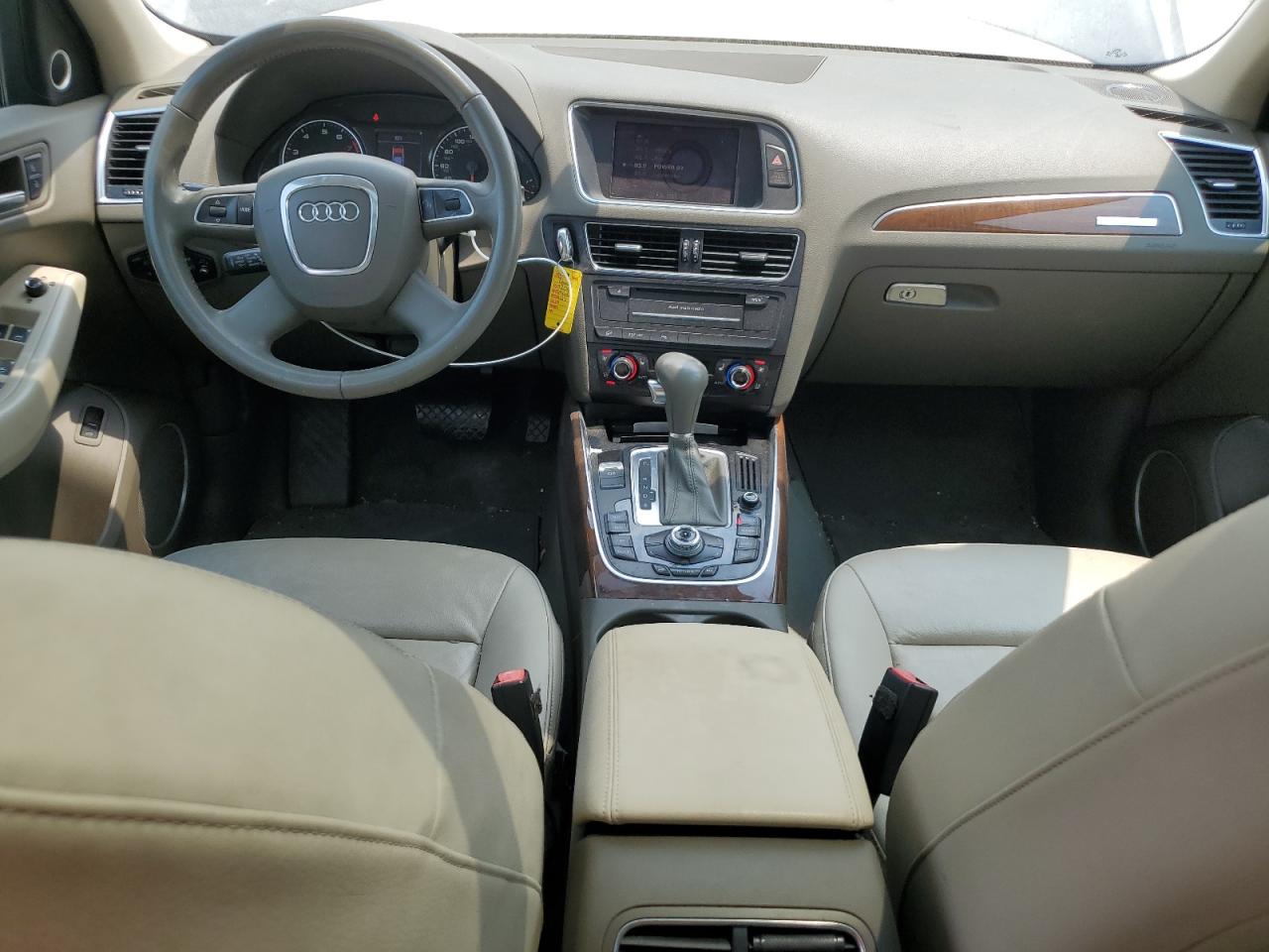 2010 Audi Q5 Premium Plus VIN: WA1LKAFP2AA045996 Lot: 67165395