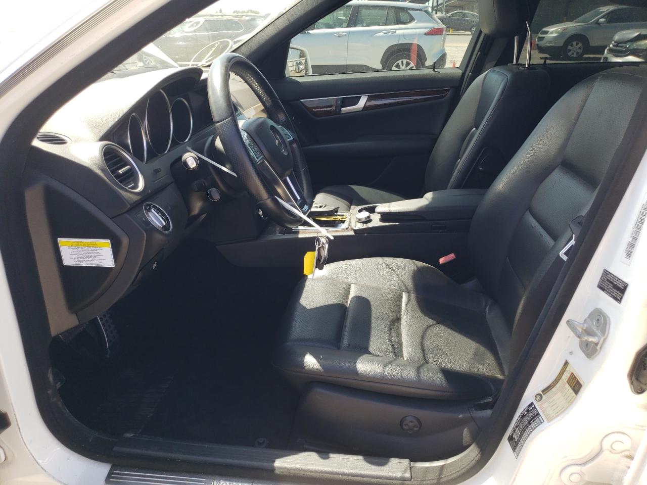2013 Mercedes-Benz C 250 VIN: WDDGF4HB5DA823555 Lot: 70201155