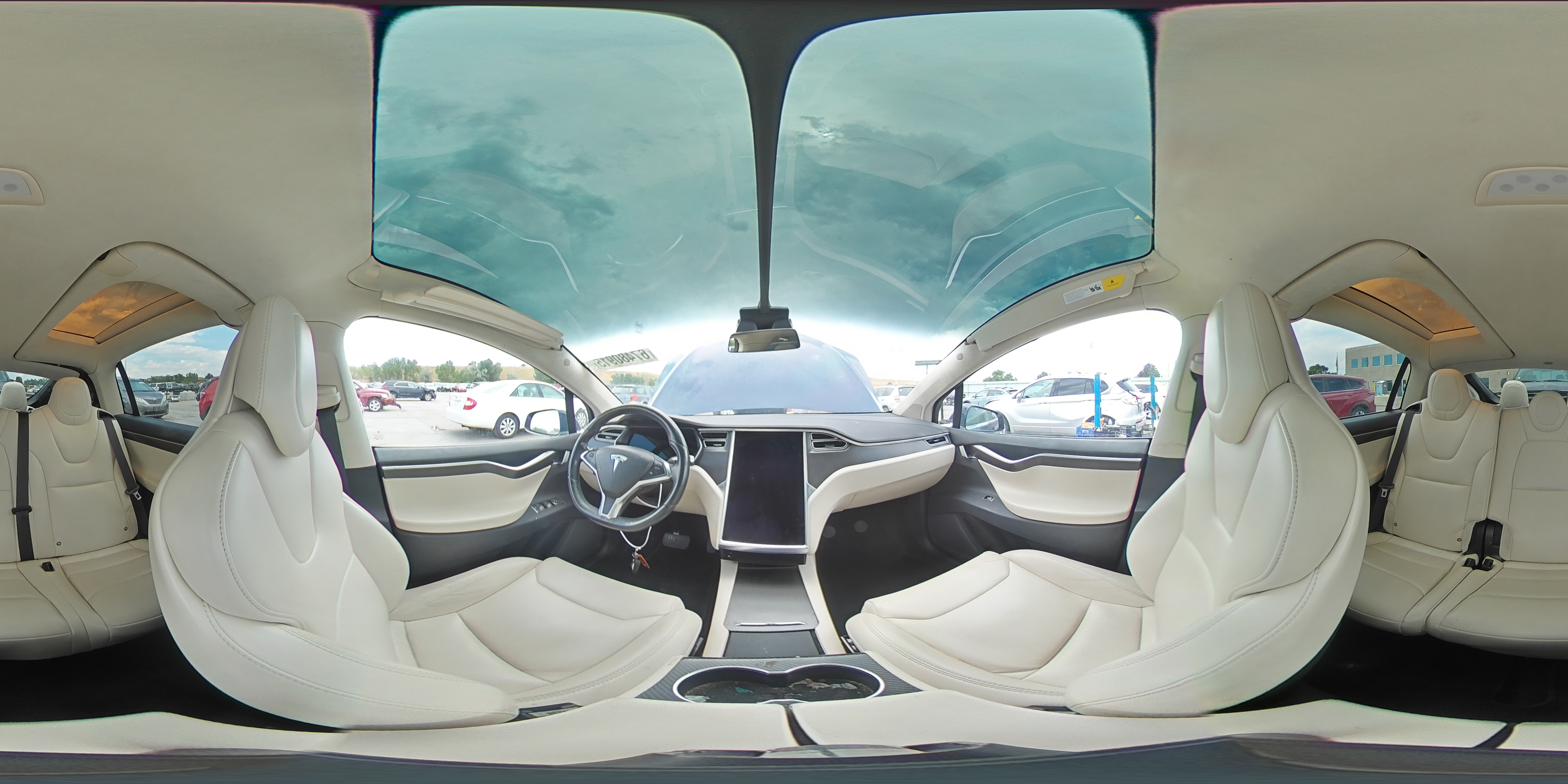 2018 Tesla Model X VIN: 5YJXCAE2XJF090976 Lot: 67480915