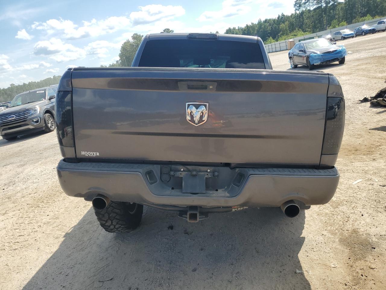 2014 Ram 1500 St VIN: 1C6RR6KT5ES440743 Lot: 70533975