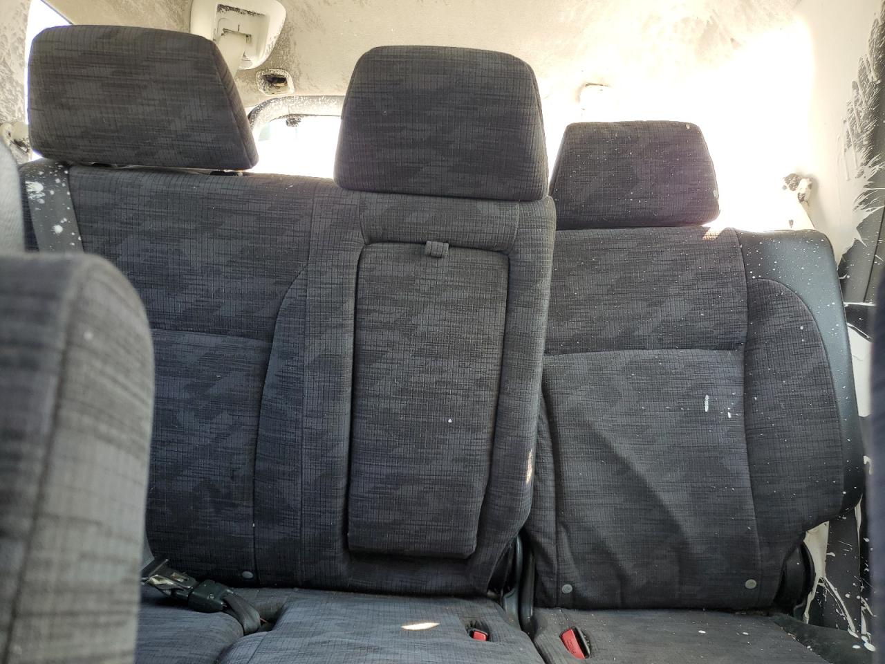 2004 Honda Cr-V Lx VIN: JHLRD68454C009418 Lot: 92309755