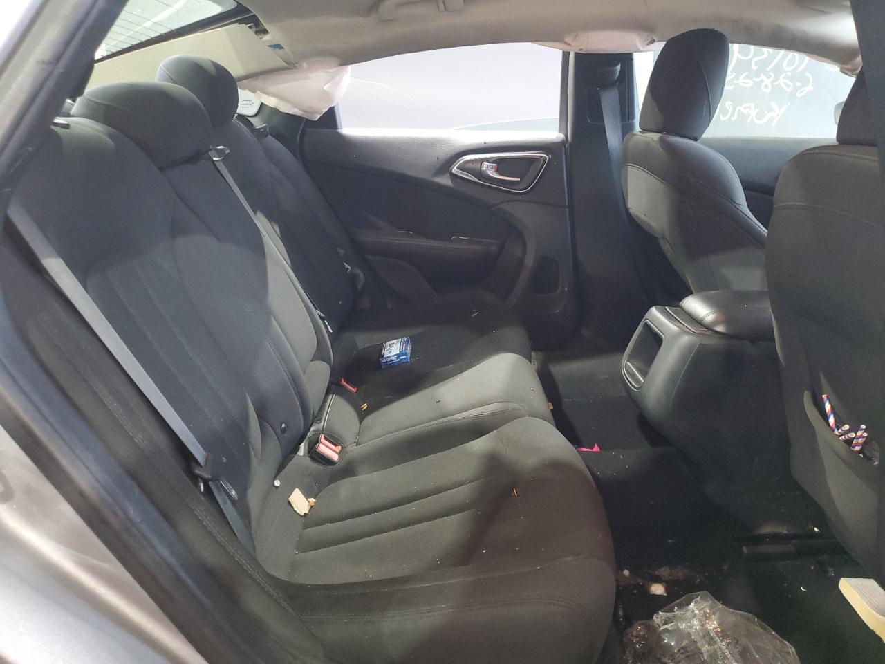 2016 Chrysler 200 Limited VIN: 1C3CCCAB7GN153398 Lot: 71885185