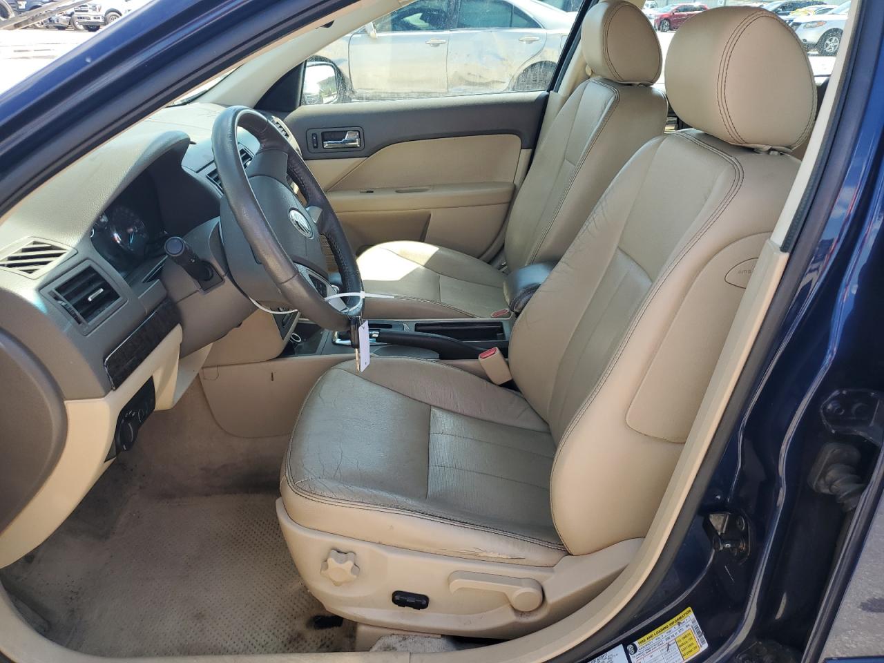 2007 Mercury Milan Premier VIN: 3MEHM02157R632496 Lot: 70549625