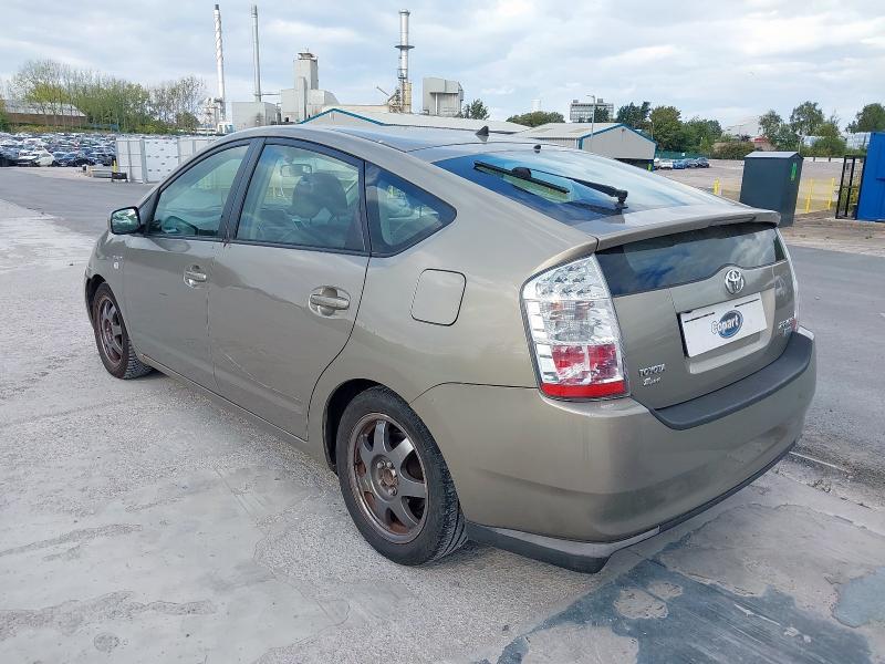 2008 TOYOTA PRIUS T SPIRIT