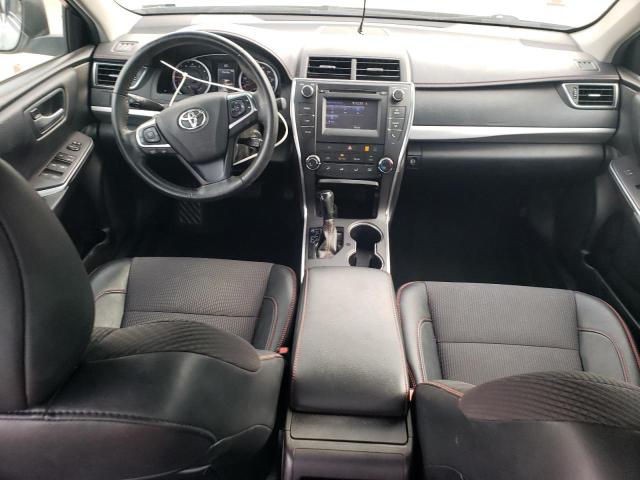  TOYOTA CAMRY 2017 Серебристый