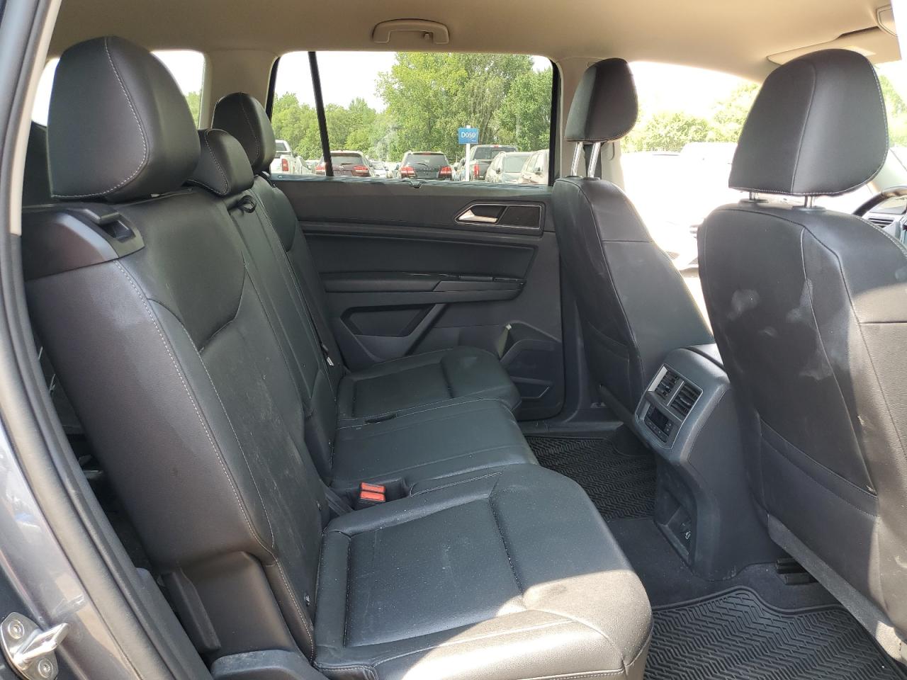 2019 Volkswagen Atlas Se VIN: 1V2LR2CA0KC623640 Lot: 68899885