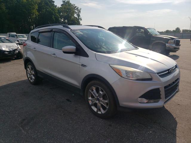 Паркетники FORD ESCAPE 2016 Серебристый