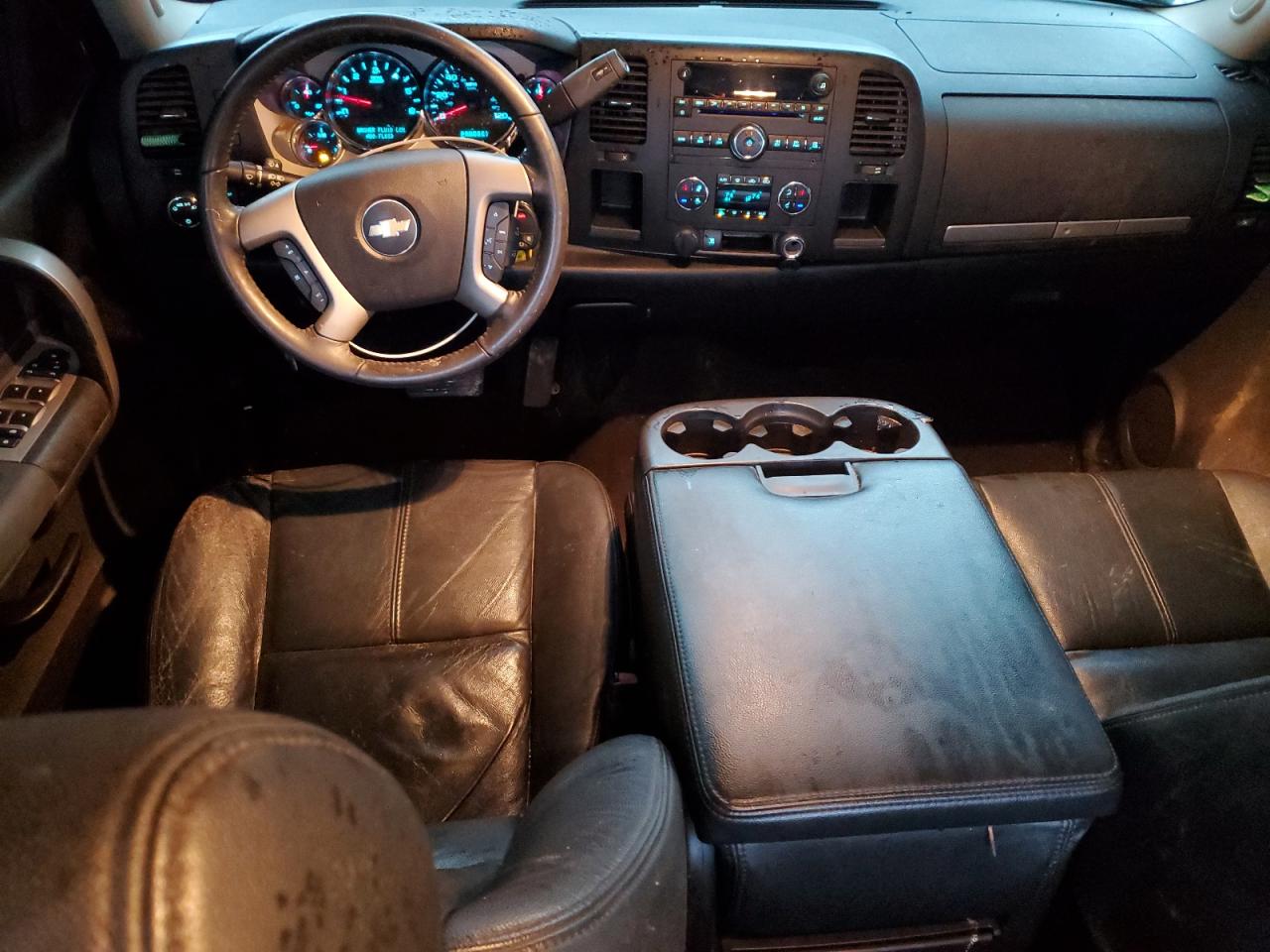 2008 Chevrolet Silverado C1500 VIN: 2GCEC13J081261474 Lot: 70872635