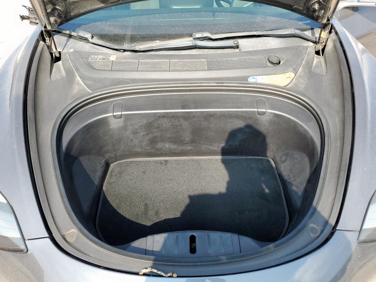 2018 Tesla Model 3 VIN: 5YJ3E1EA0JF007782 Lot: 70248865