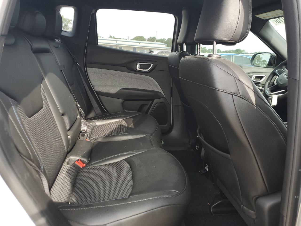 2025 Jeep Compass Latitude VIN: 3C4NJDBN6ST528909 Lot: 70639915