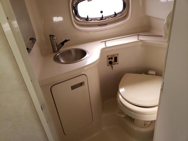 2009 SEA RAY BOAT