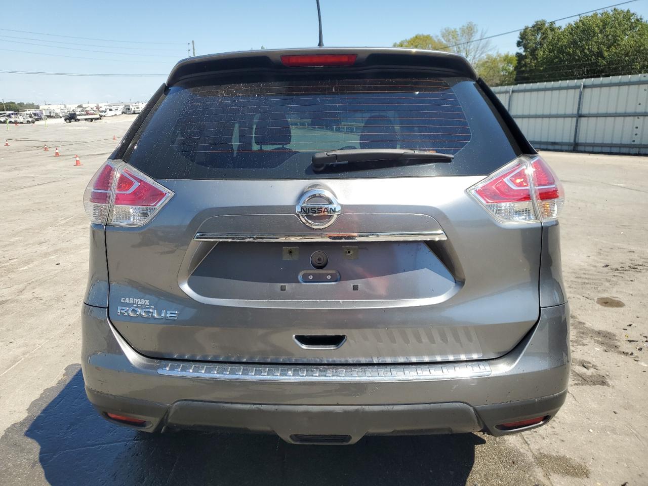 2016 Nissan Rogue S VIN: KNMAT2MT7GP603086 Lot: 70931905