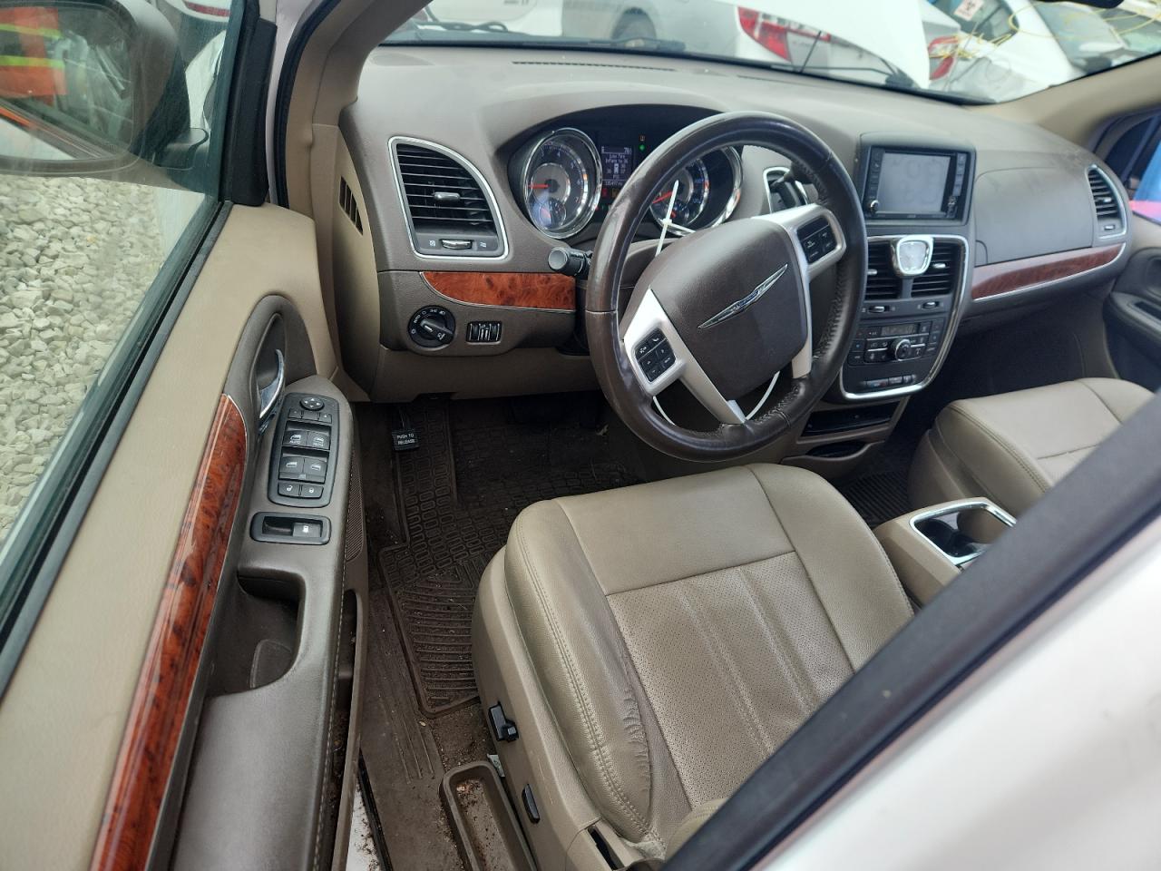 2016 Chrysler Town & Country Touring L VIN: 2C4RC1CG6GR269648 Lot: 67390805