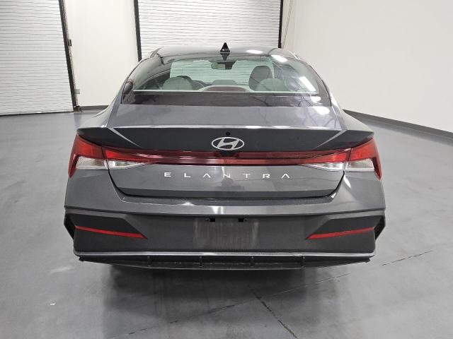  HYUNDAI ELANTRA 2024 Szary