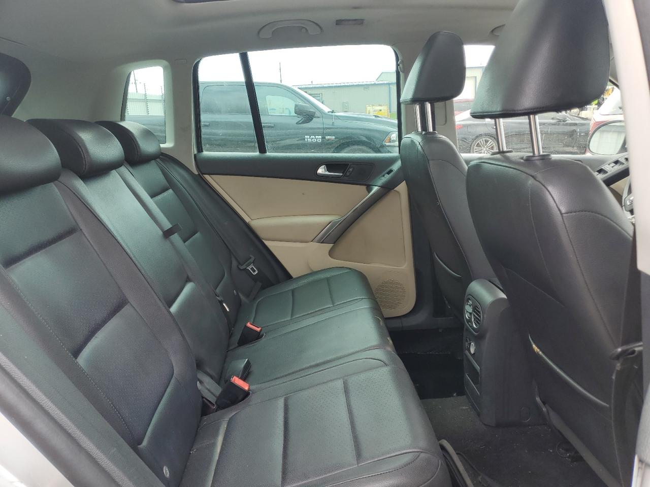 2011 Volkswagen Tiguan S VIN: WVGBV7AX9BW548394 Lot: 69436405