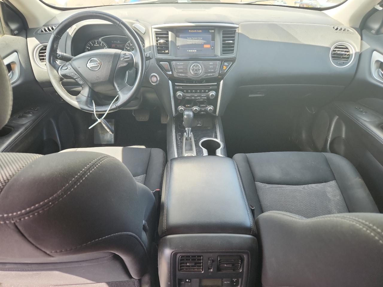 2019 Nissan Pathfinder S VIN: 5N1DR2MM2KC638490 Lot: 70482995