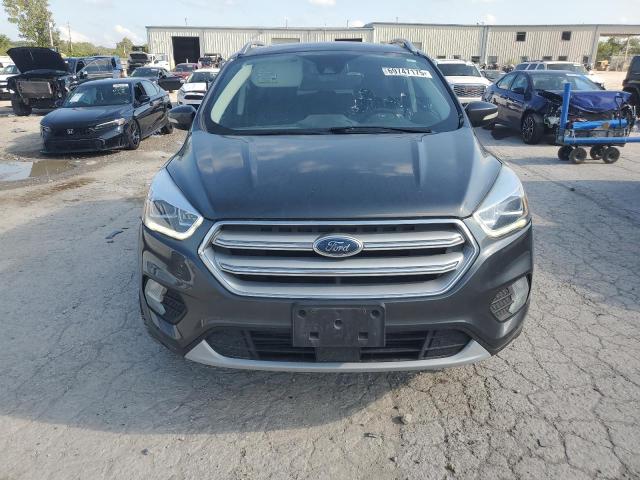  FORD ESCAPE 2018 Серый