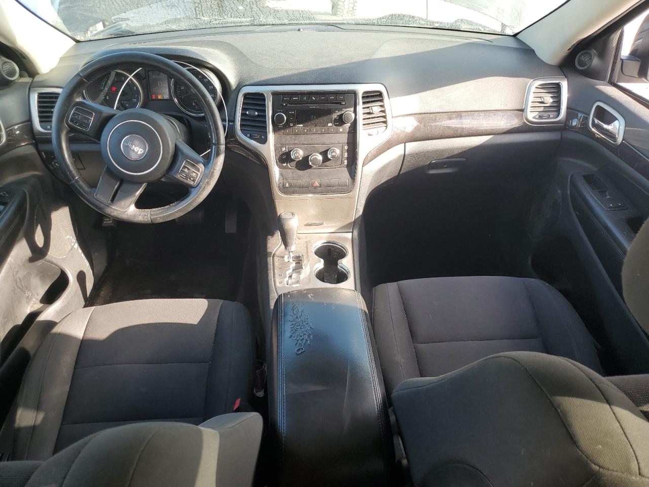 2011 Jeep Grand Cherokee Laredo VIN: 1J4RR4GG4BC590030 Lot: 70199405