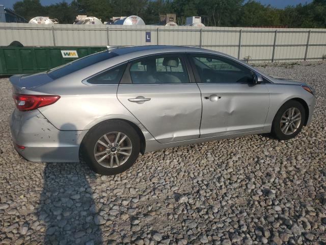  HYUNDAI SONATA 2016 Серебристый