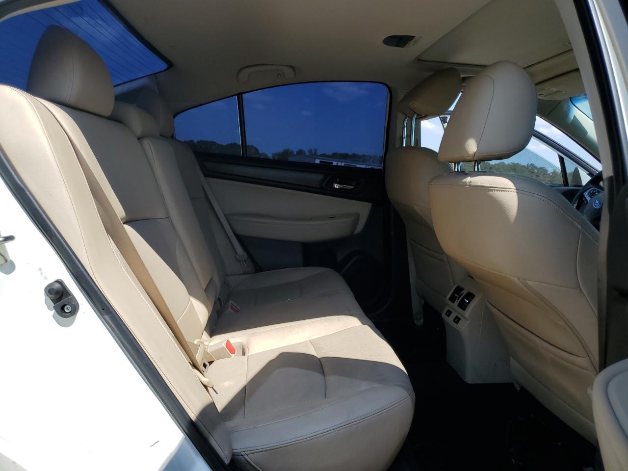 2015 Subaru Legacy 2.5I Limited VIN: 4S3BNAN69F3055423 Lot: 67337625