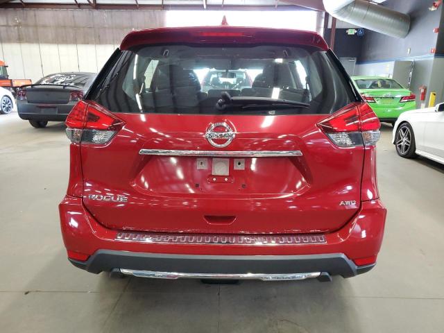  NISSAN ROGUE 2017 Красный