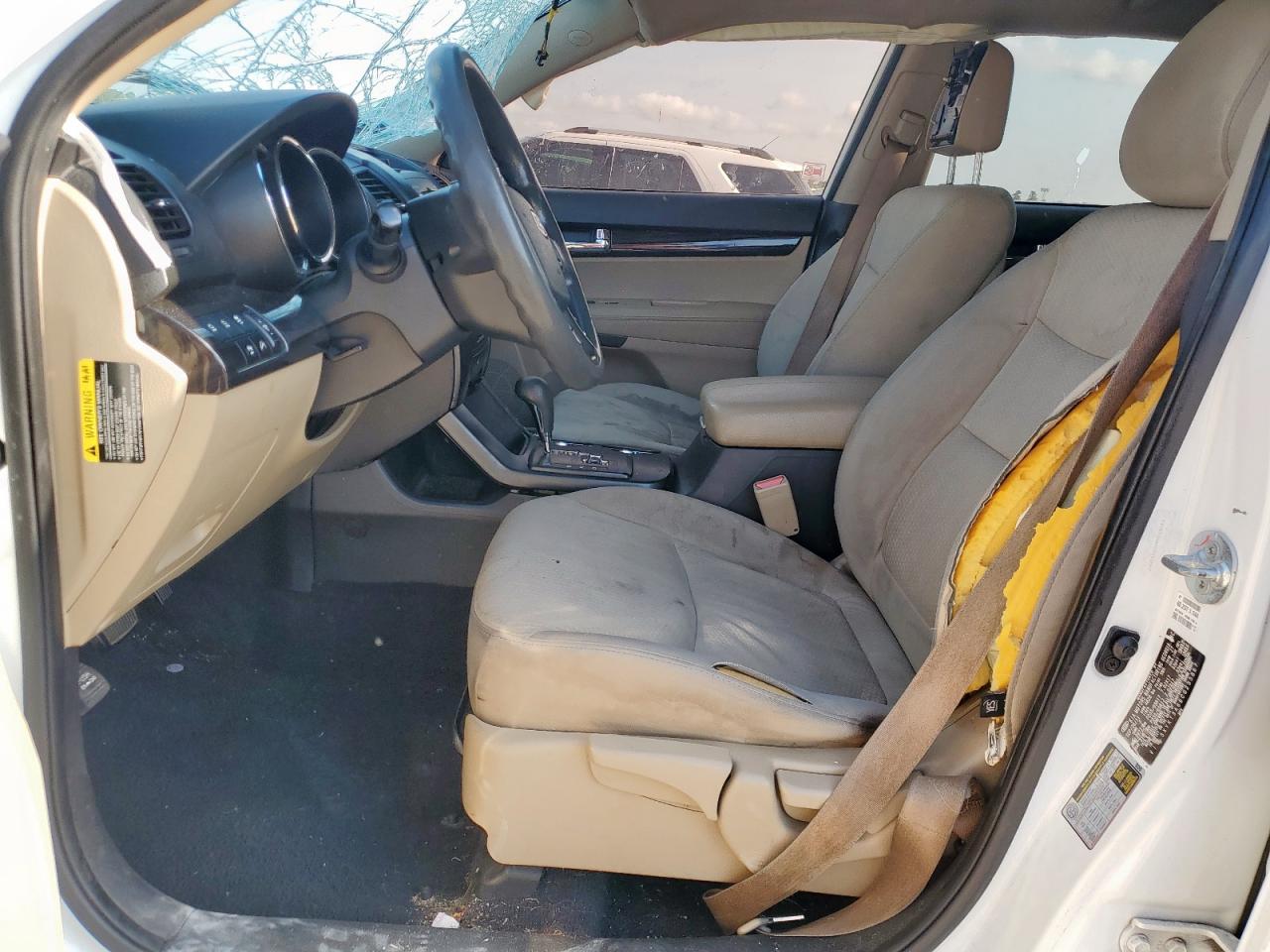 2012 Kia Sorento Base VIN: 5XYKT3A66CG255867 Lot: 67977275