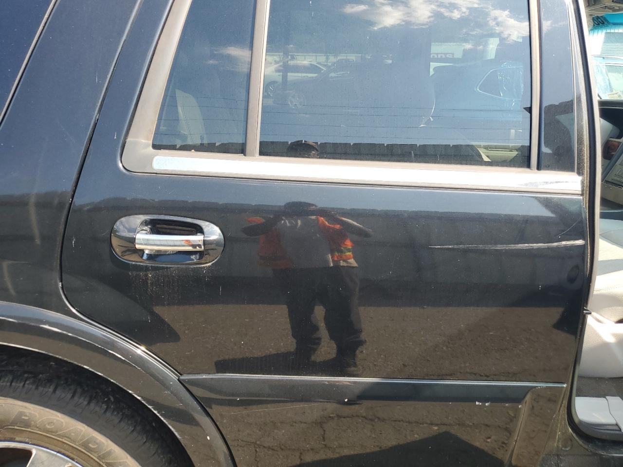 2006 Lincoln Navigator VIN: 5LMFU27546LJ25465 Lot: 68861945