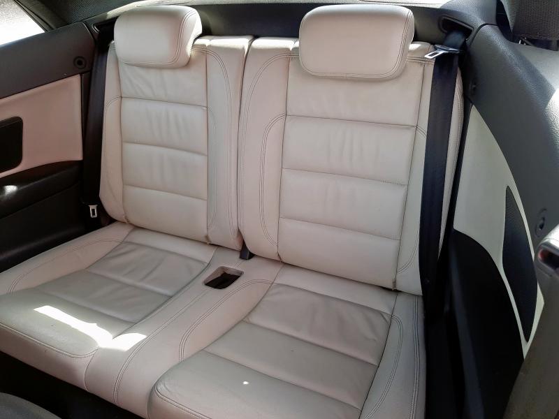 2011 VOLKSWAGEN GOLF SE