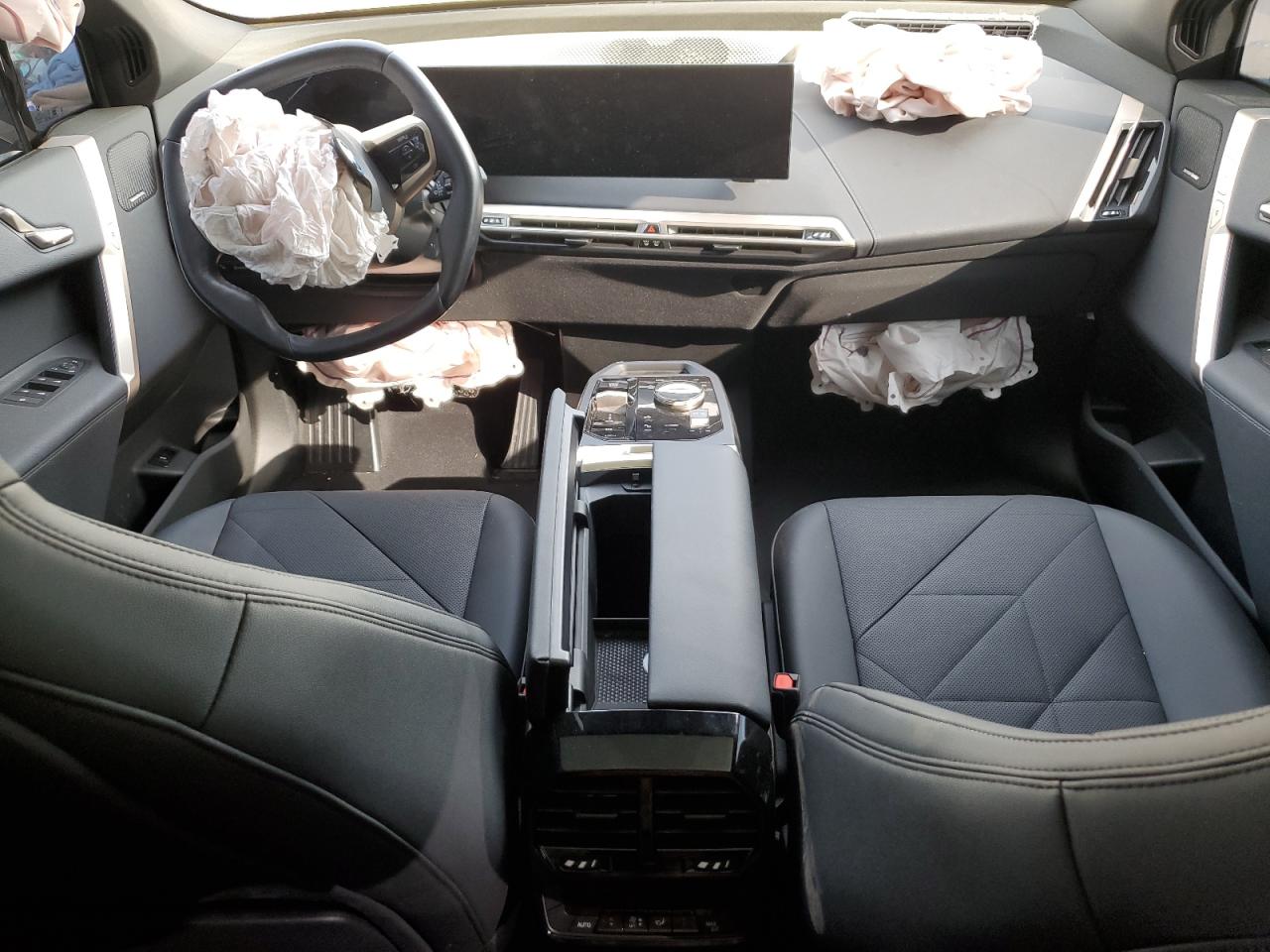 2024 BMW Ix xDrive50 VIN: WB523CF0XRCN71950 Lot: 65383745