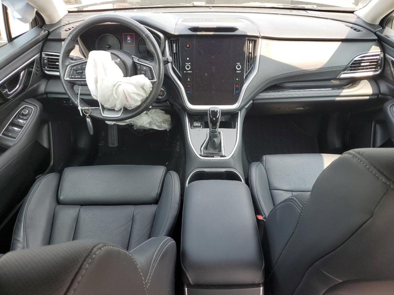 2023 Subaru Legacy Limited VIN: 4S3BWAN64P3013756 Lot: 66988475