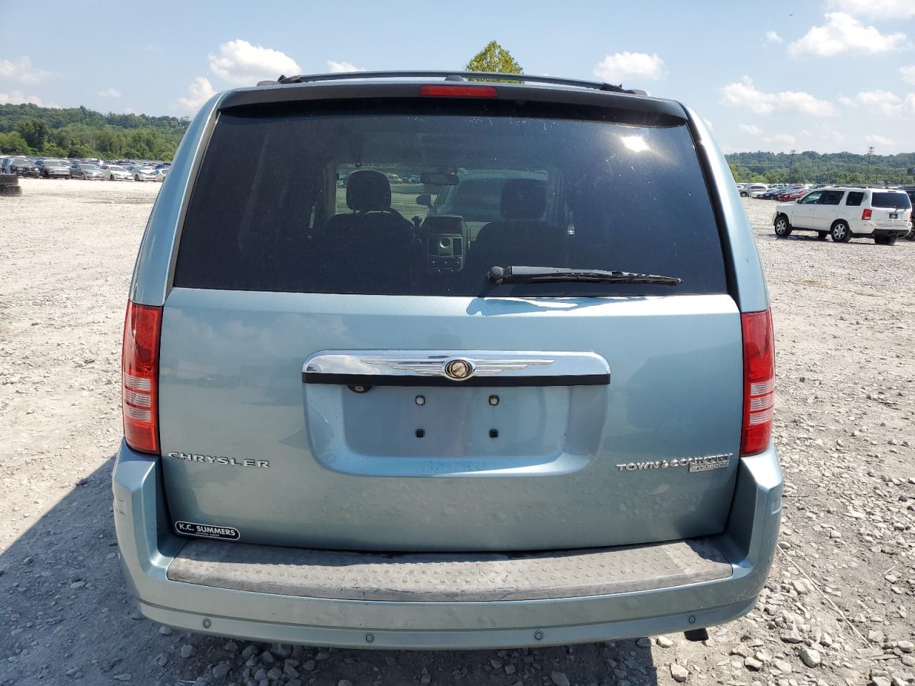 2010 Chrysler Town & Country Touring VIN: 2A4RR5D17AR398838 Lot: 69021285