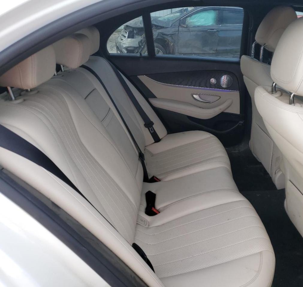2019 Mercedes-Benz E 300 VIN: WDDZF4JB9KA555898 Lot: 69986815