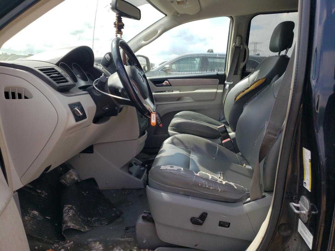 2011 Volkswagen Routan Se VIN: 2V4RW3DG3BR622167 Lot: 69874095