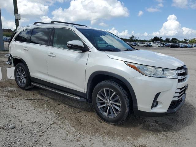  TOYOTA HIGHLANDER 2019 Белы