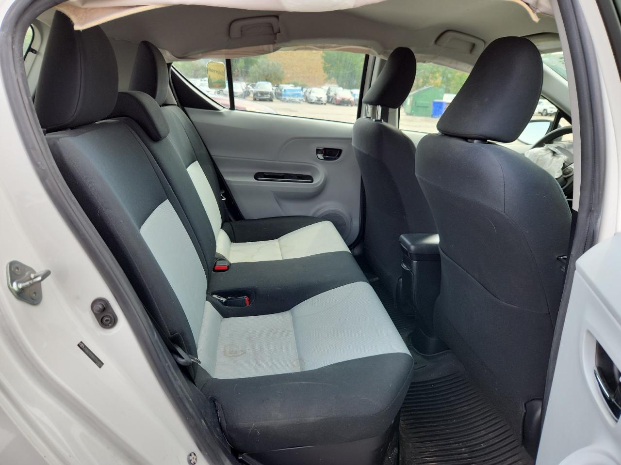 2012 Toyota Prius C VIN: JTDKDTB38C1514859 Lot: 70479695