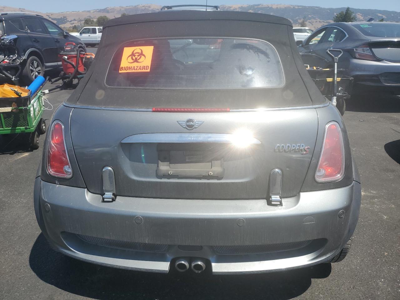 2005 Mini Cooper S VIN: WMWRH33515TF84701 Lot: 68400435