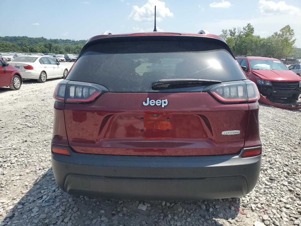 2019 Jeep Cherokee Latitude Plus VIN: 1C4PJLLB6KD331736 Lot: 69380305