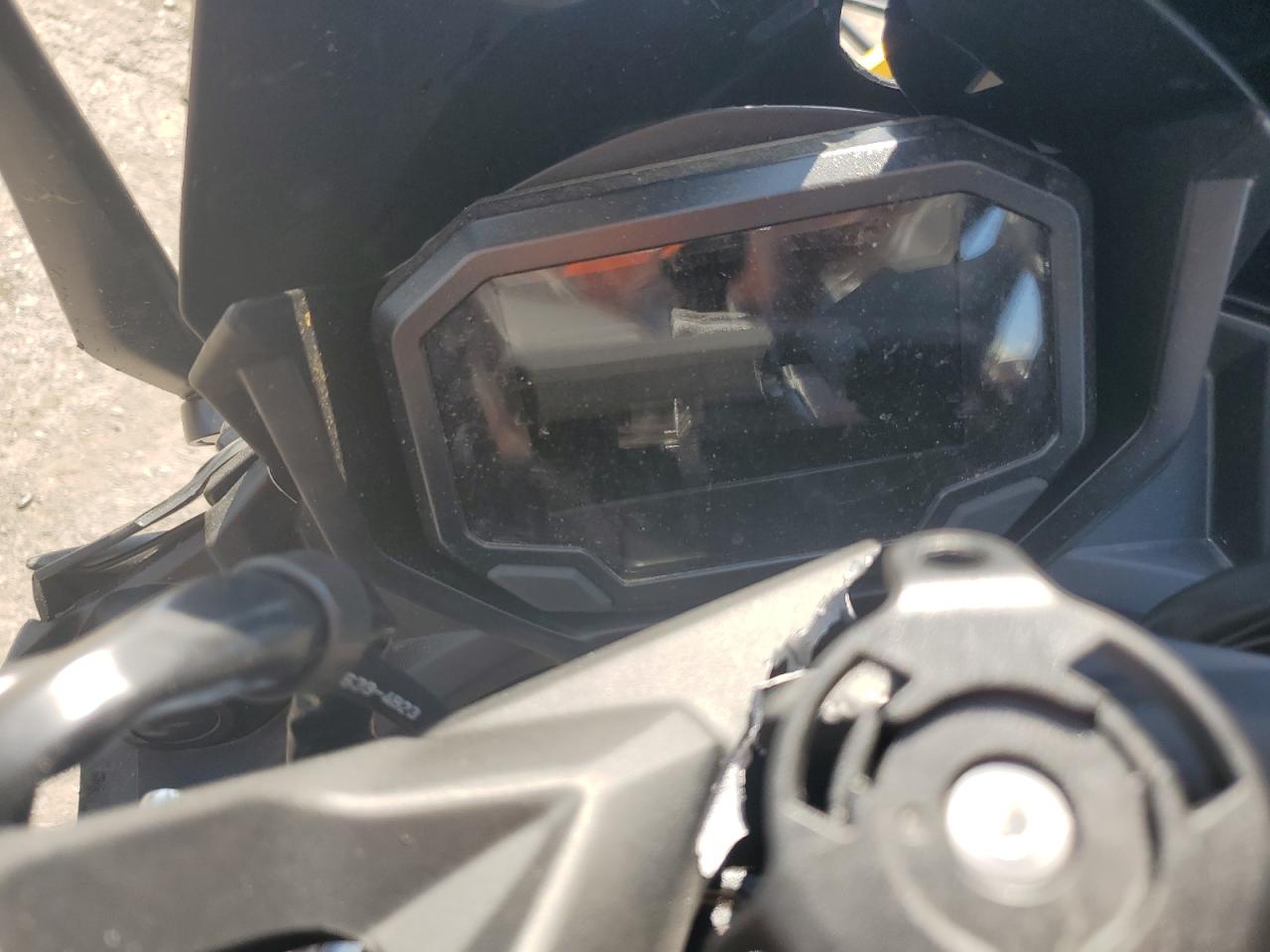 2024 Kawasaki Ex650 P VIN: ML5EXEP14RDAD2686 Lot: 68342985