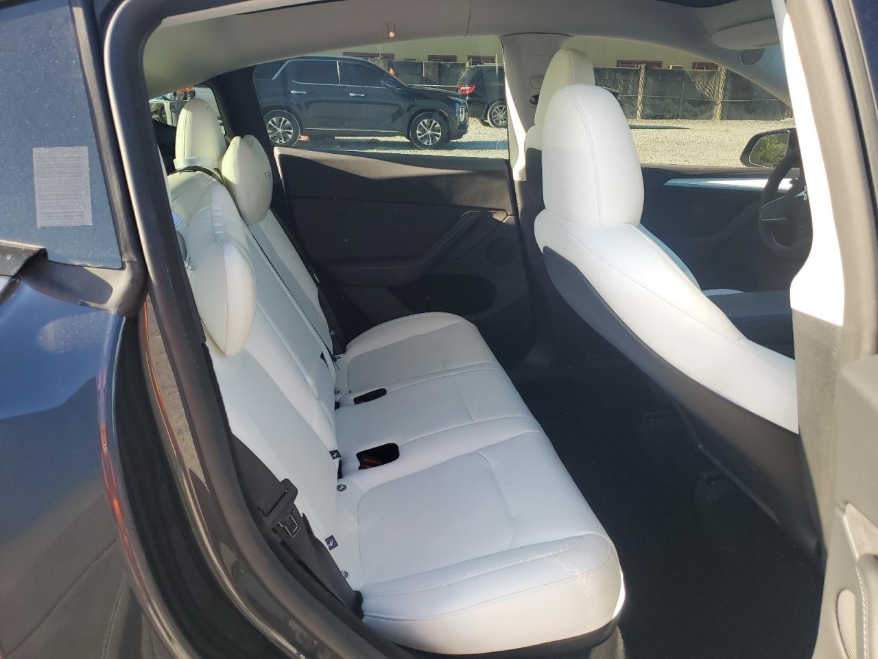 2024 Tesla Model Y VIN: 7SAYGDEF9RA312044 Lot: 69356605